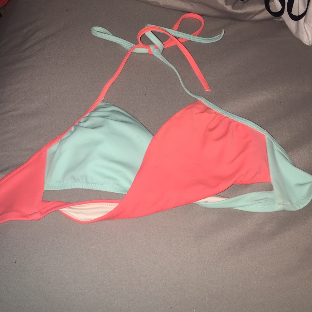 Vs Pink swim top