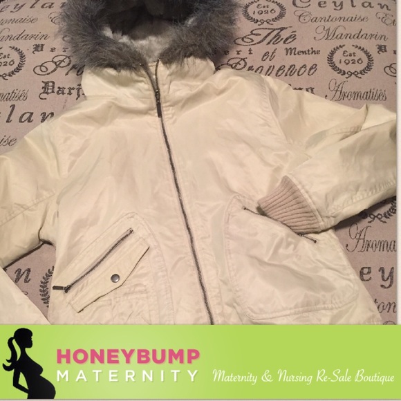 Motherhood Maternity Jackets & Coats - Gorgeous maternity coat size medium Motherhood Maternity Jackets & Coats - Gorgeous maternity coat size medium