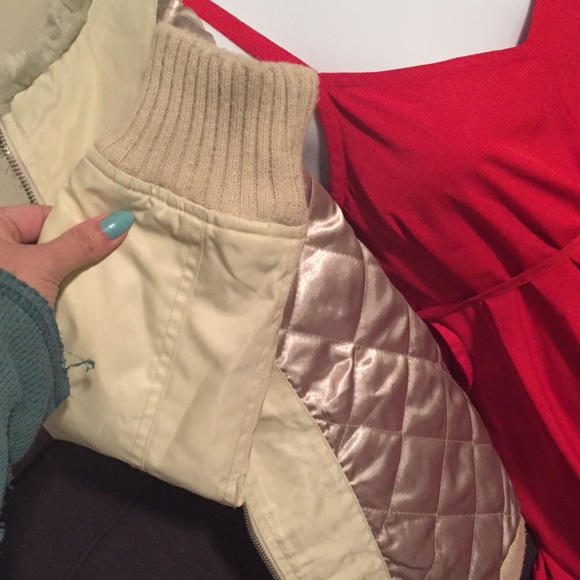 Motherhood Maternity Jackets & Coats - Gorgeous maternity coat size medium Motherhood Maternity Jackets & Coats - Gorgeous maternity coat size medium