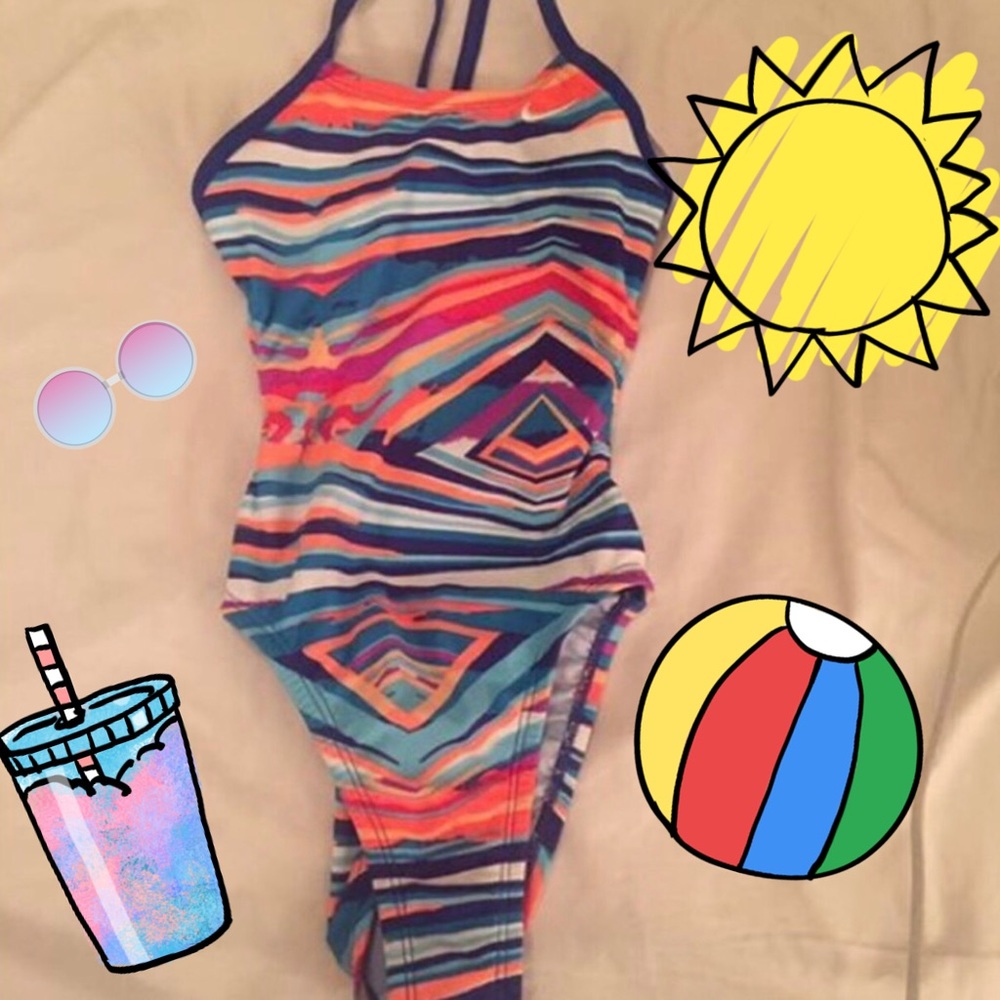 Sale!!!Nike girls swimsuit / bathing suit