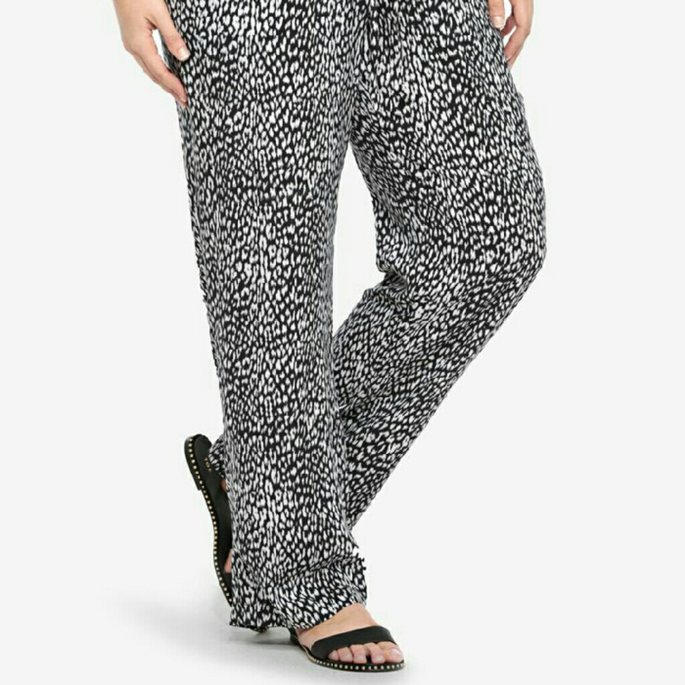 Torrid Leopard Pants - Picture 2 of 4