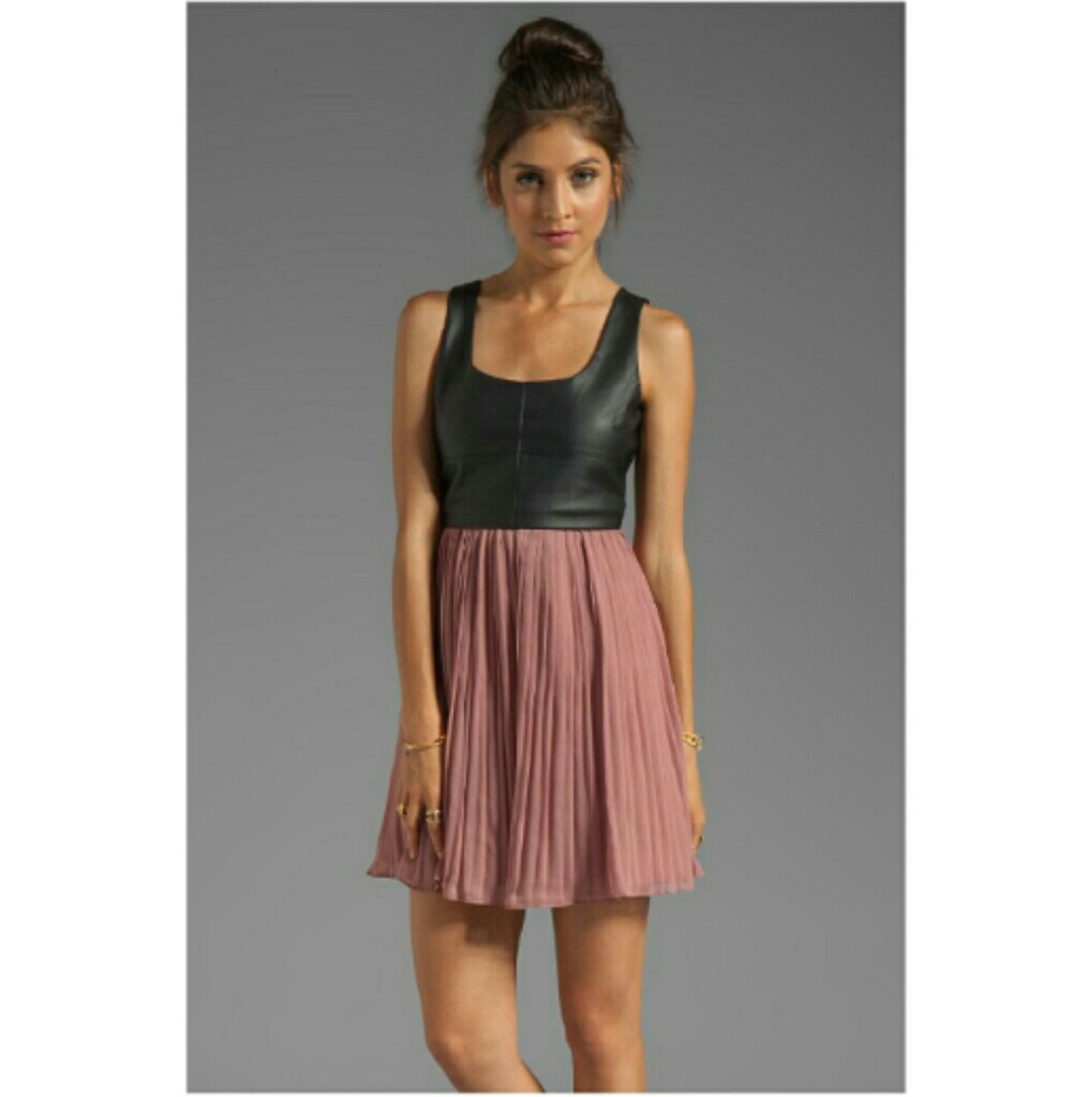 SOLD*BB Dakota Elina PU and Crinkle Chiffon Dress! - Picture 1 of 2