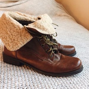 Leather shearling lined boots