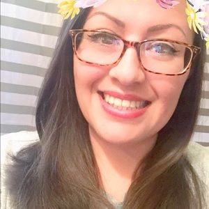 Meet your Posher, Maria