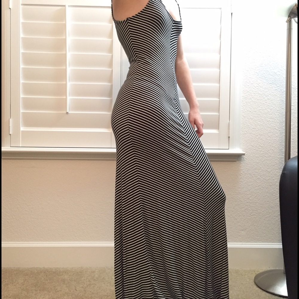 Black and white stripped dress