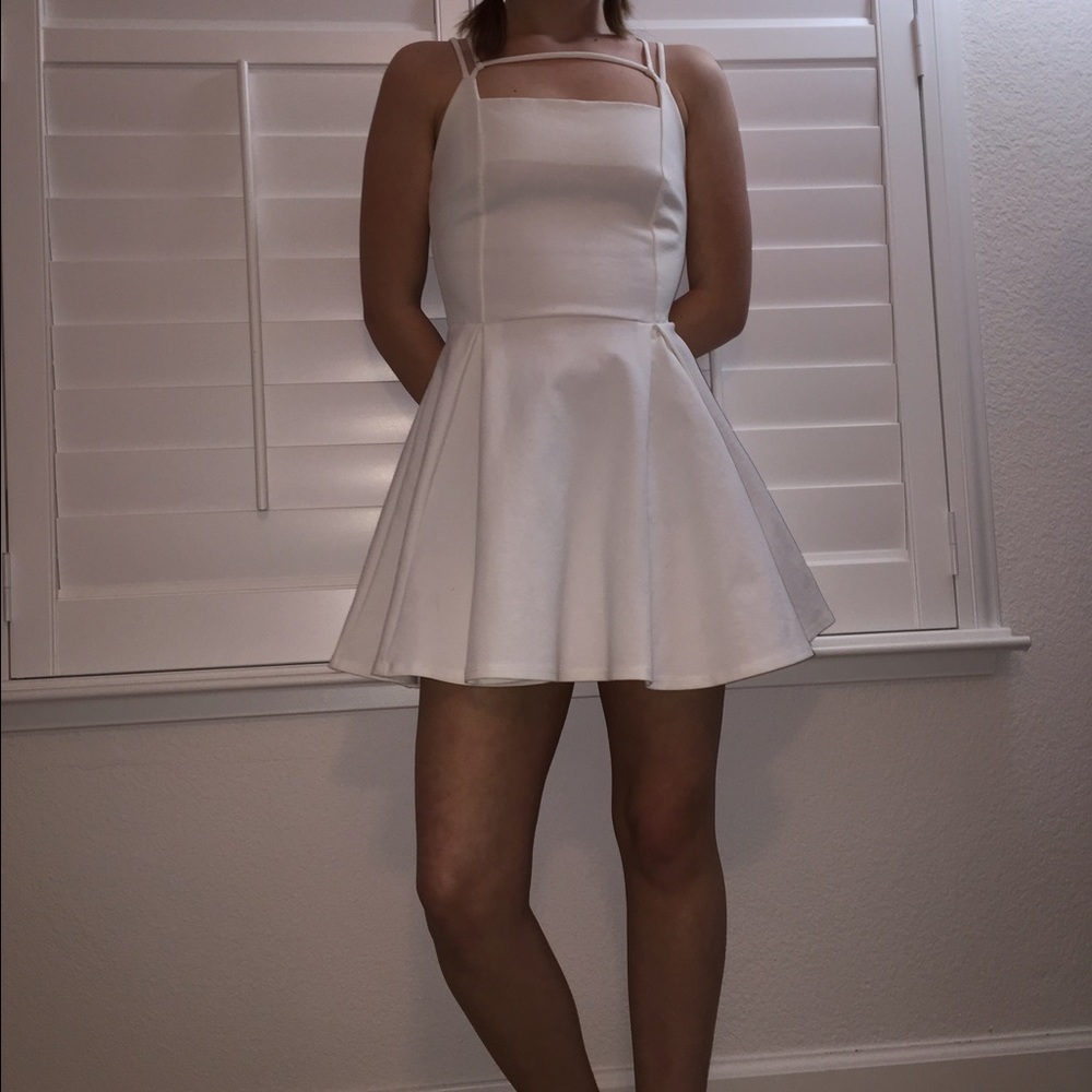 Dress - Picture 1 of 1