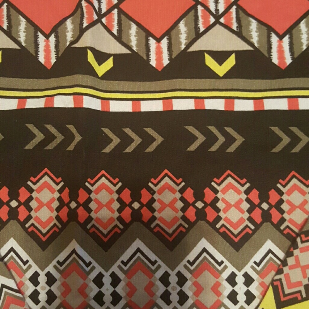 H&M Patterned Pullover/Sweatshirt - Picture 3 of 4