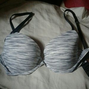 Victoria's secret bra size 36 B