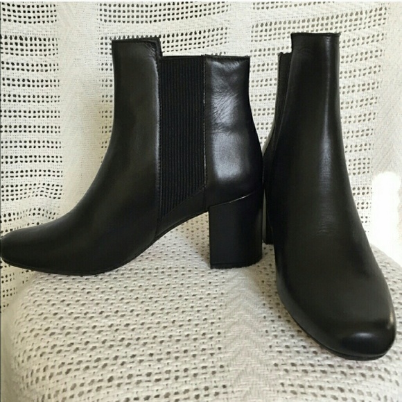 ZARA 100% LEATHER CHELSEA ANKLE BOOT BRAND NEW - Picture 3 of 8