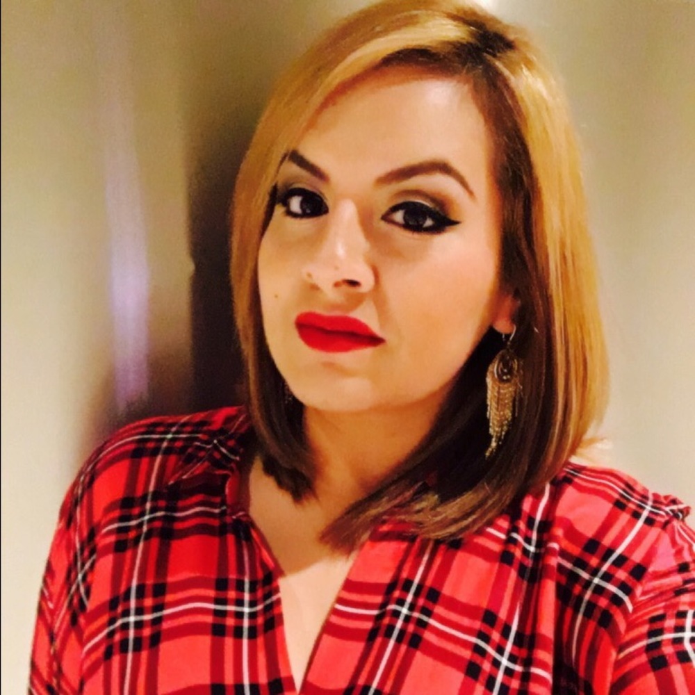 Meet your Posher, Jackie