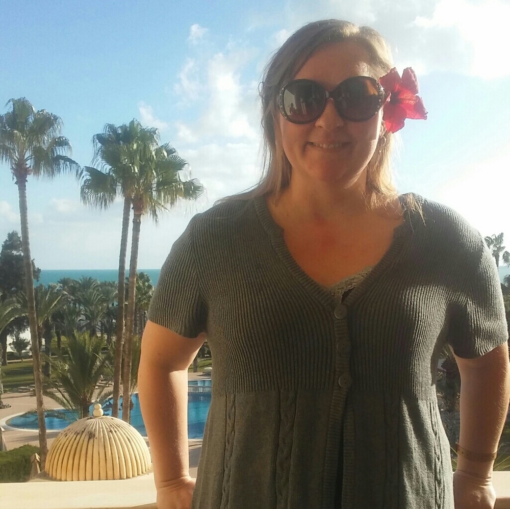 Meet your Posher, Sheri