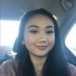 Meet your Posher, Camille