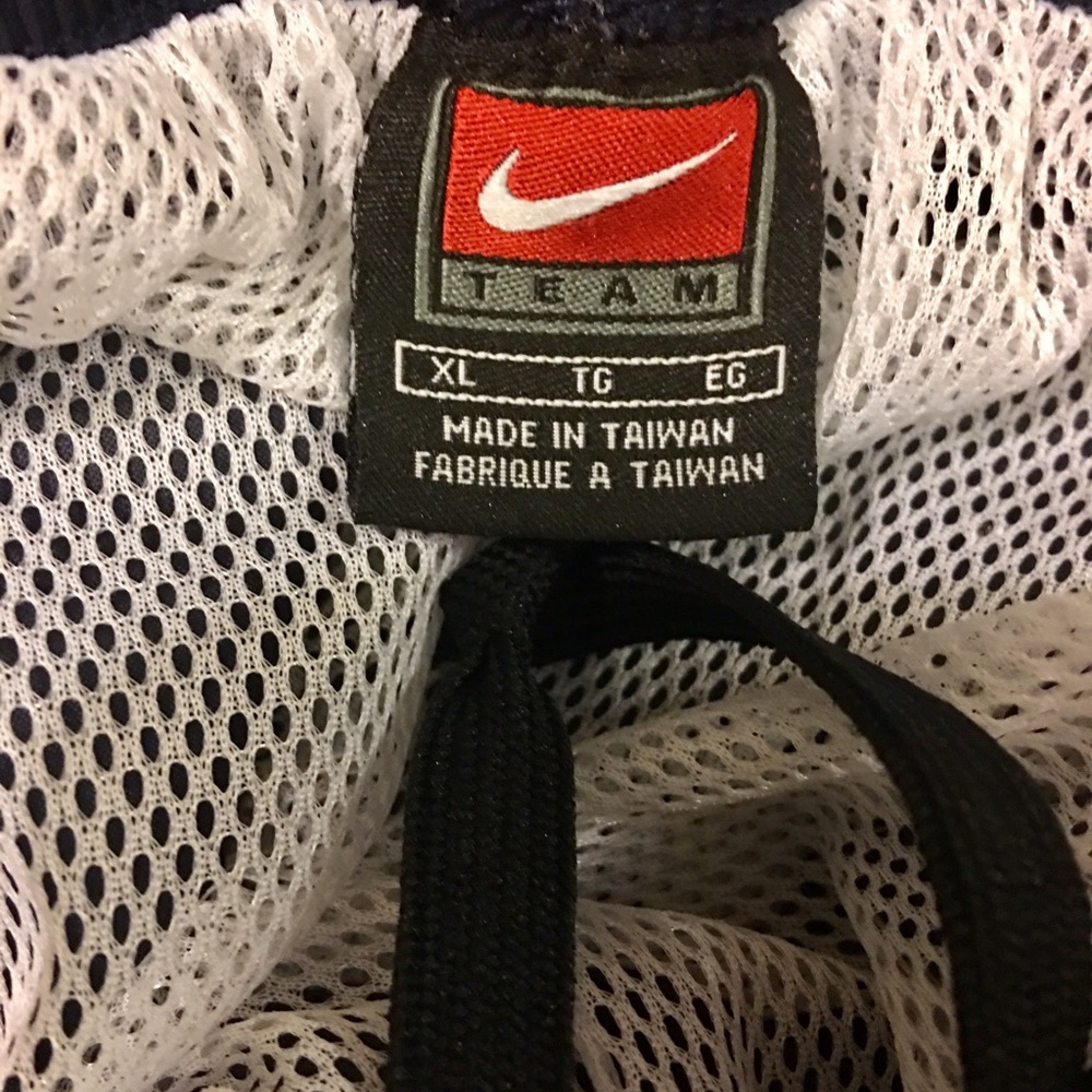 Nike Pants - Picture 2 of 3