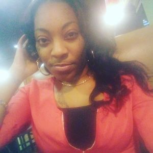 Meet your Posher, Bee