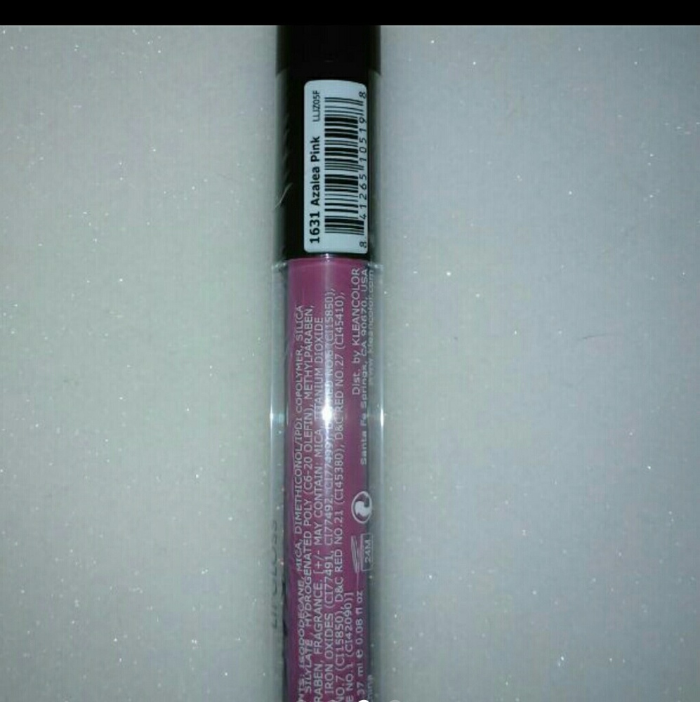 Azalea Pink Long lasting matte lipgloss - Picture 3 of 4