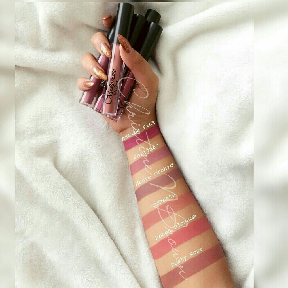 Azalea Pink Long lasting matte lipgloss - Picture 2 of 4