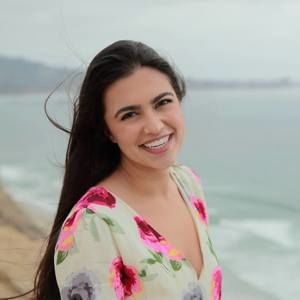 Meet your Posher, Neeka