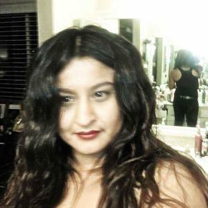 Meet your Posher, Sylvia