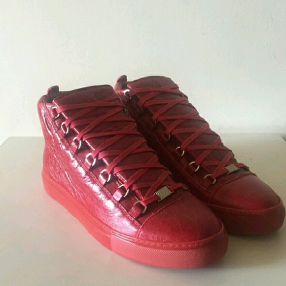 Red Balenciaga\'s main image 4