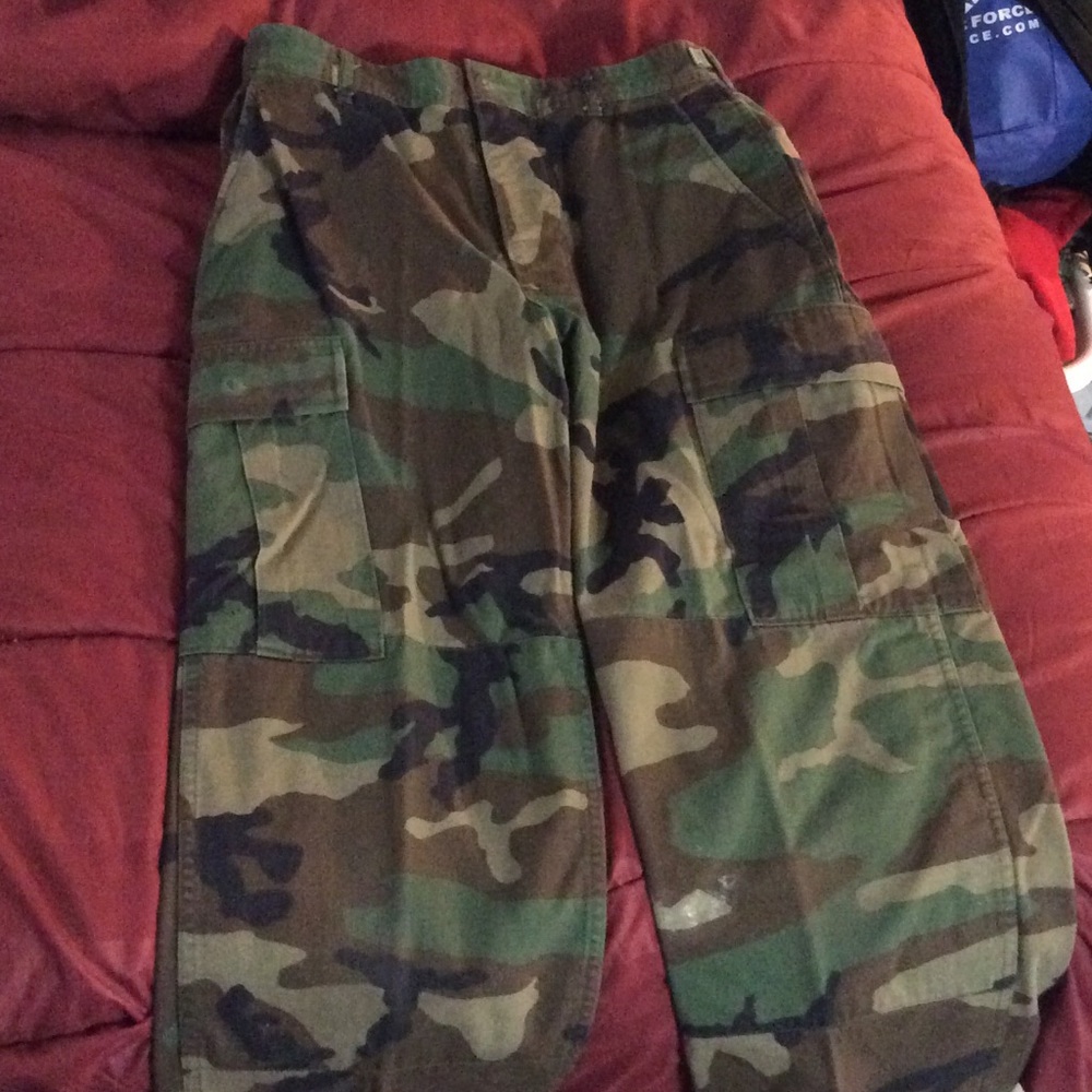 Authentic military cargo pants - Picture 1 of 3