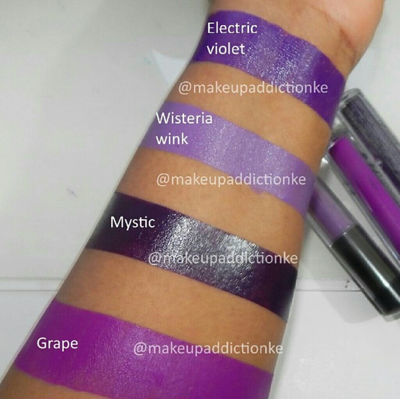 Electric Violet long lasting matte lipgloss - Picture 4 of 5