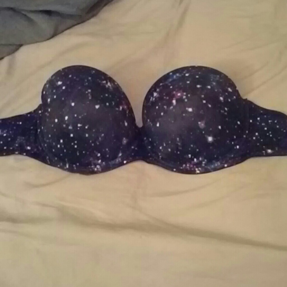 Strapless VS bra