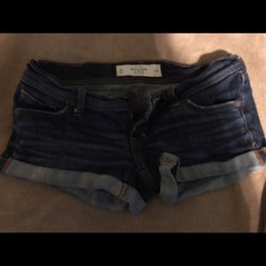 denim shorts!!