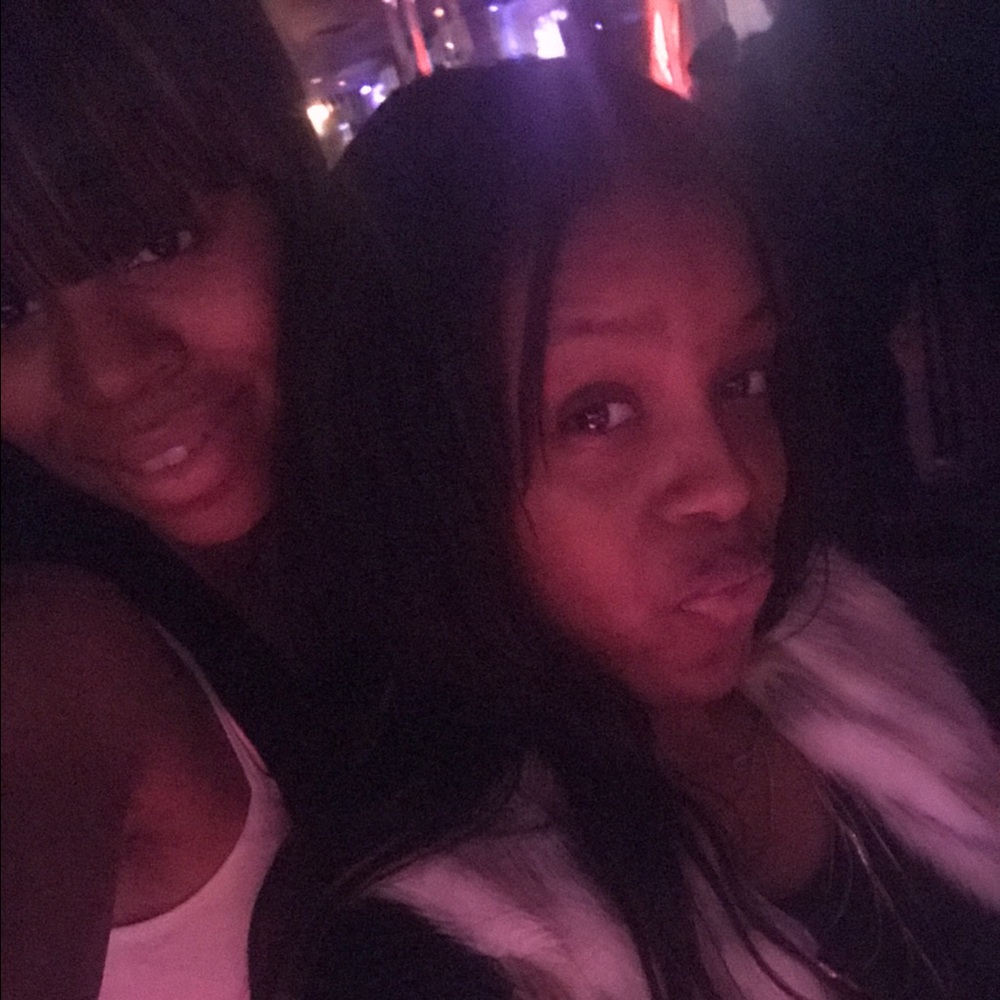 Meet your Posher, Tiffany