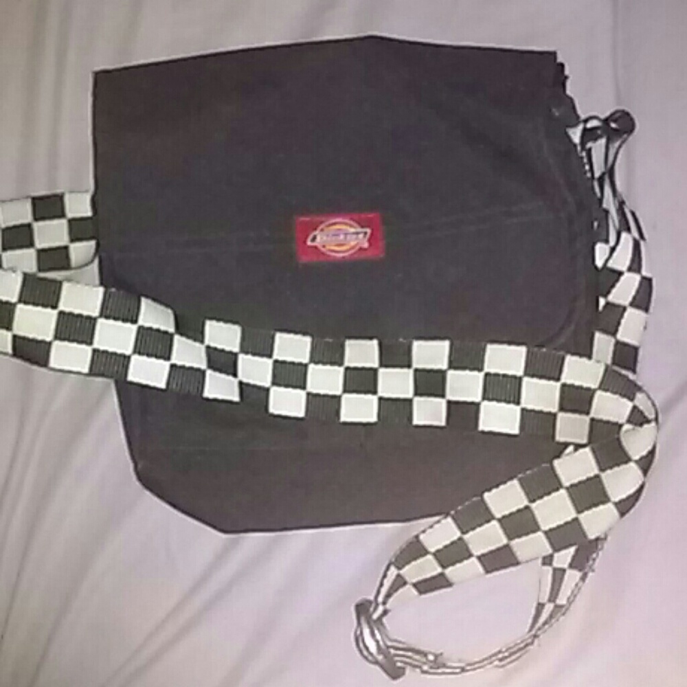 Dickies over-the-shoulder bag