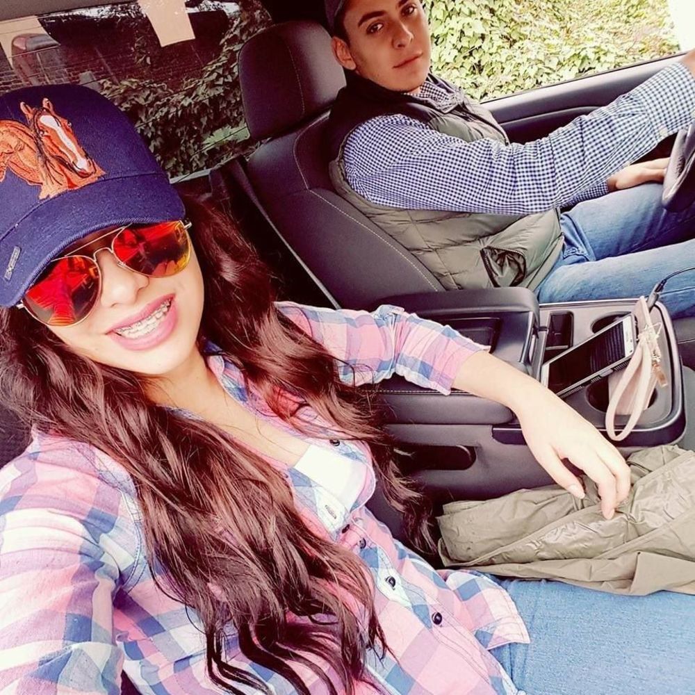 Meet your Posher, Viviana