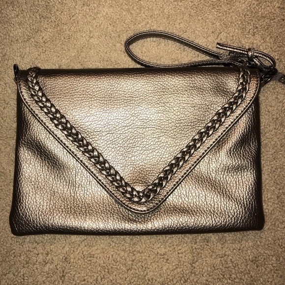 Messenger Clutch LIKE NEW - Picture 1 of 4