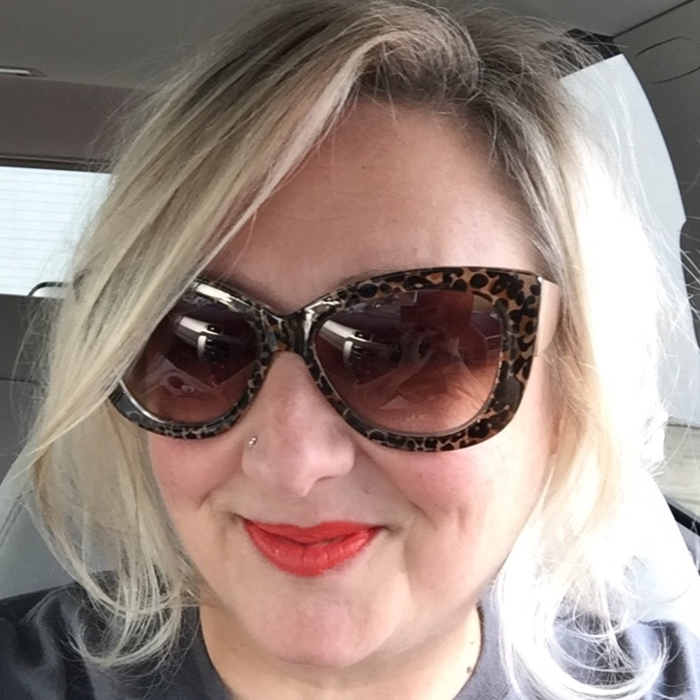 Meet your Posher, Shawna