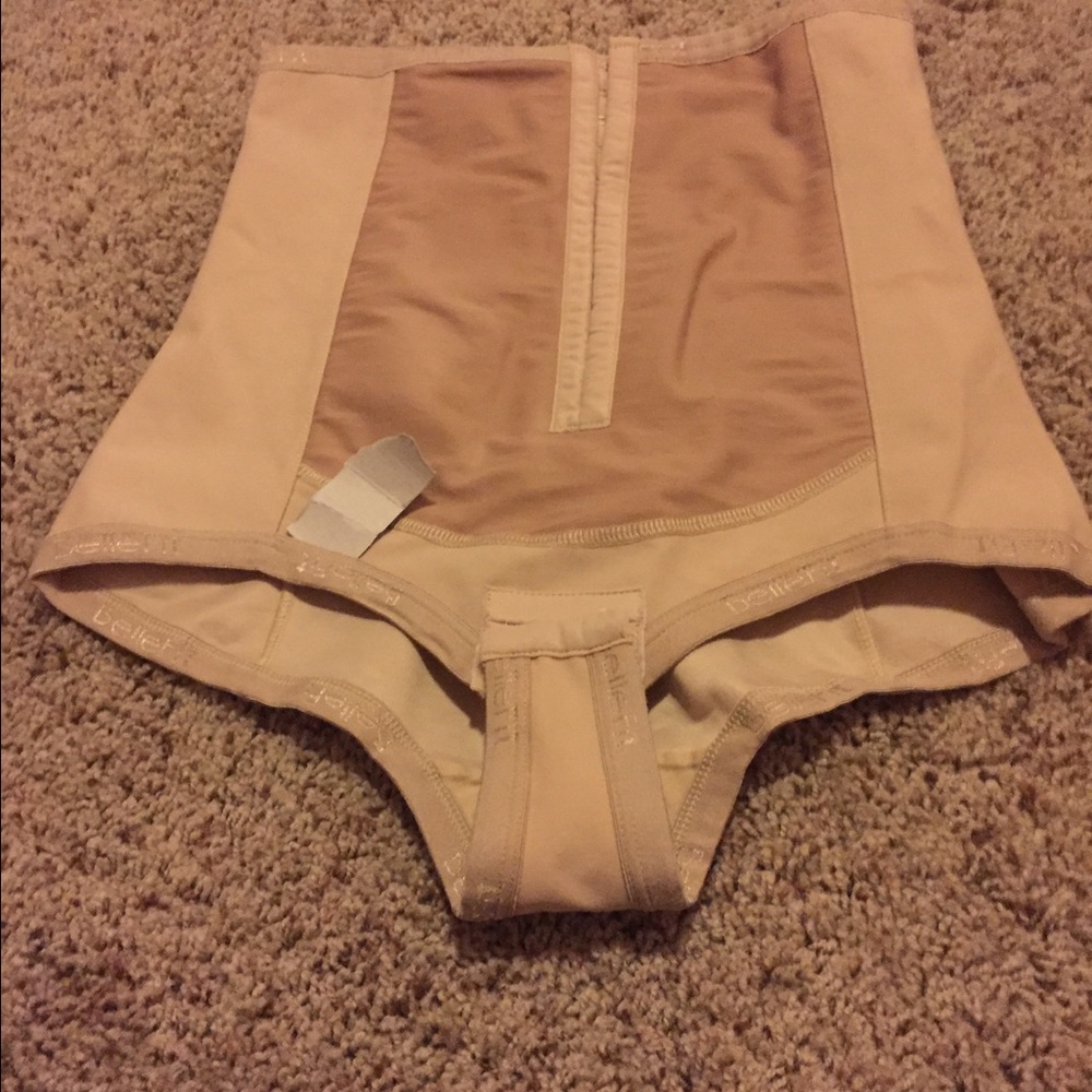 Bellefit Dual Closure Girdle Large (L)