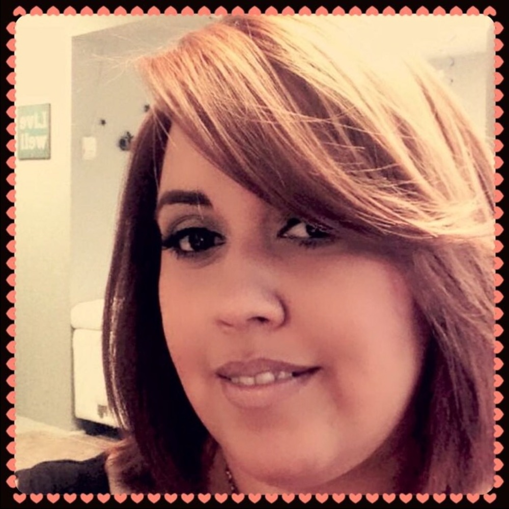 Meet your Posher, Janisse
