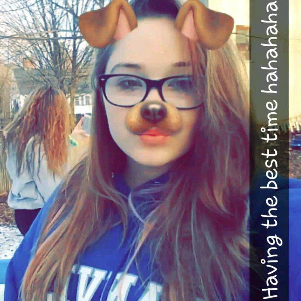 Meet your Posher, Ashley