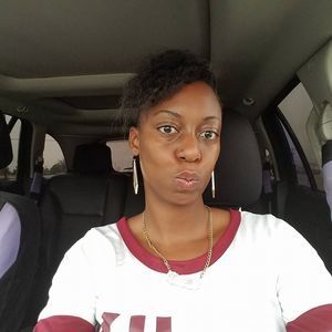 Meet your Posher, Crystal