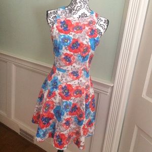 Floral sleeveless dress
