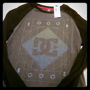 Men's small long sleeved DC shirt