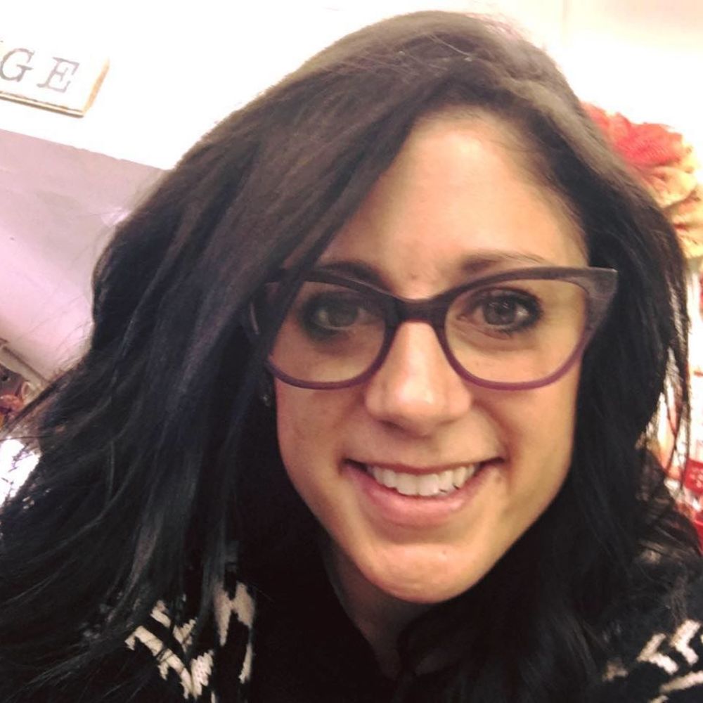 Meet your Posher, Andrea