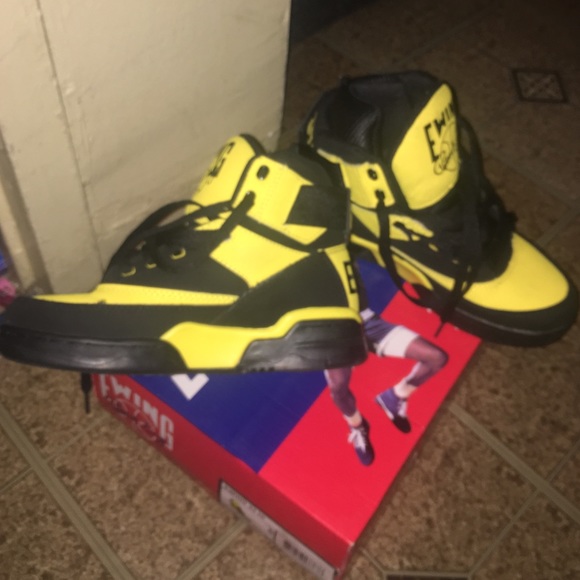 Patrick Ewing - Picture 2 of 4