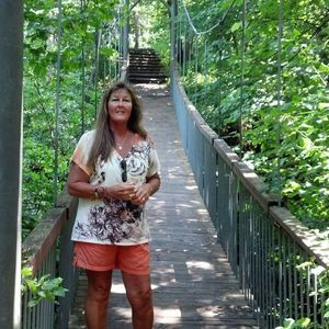 Meet your Posher, Nancy