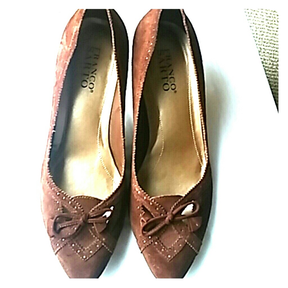Franco Sarto Brown Suede kitten heels