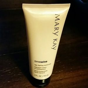 MK timewise moisturizer