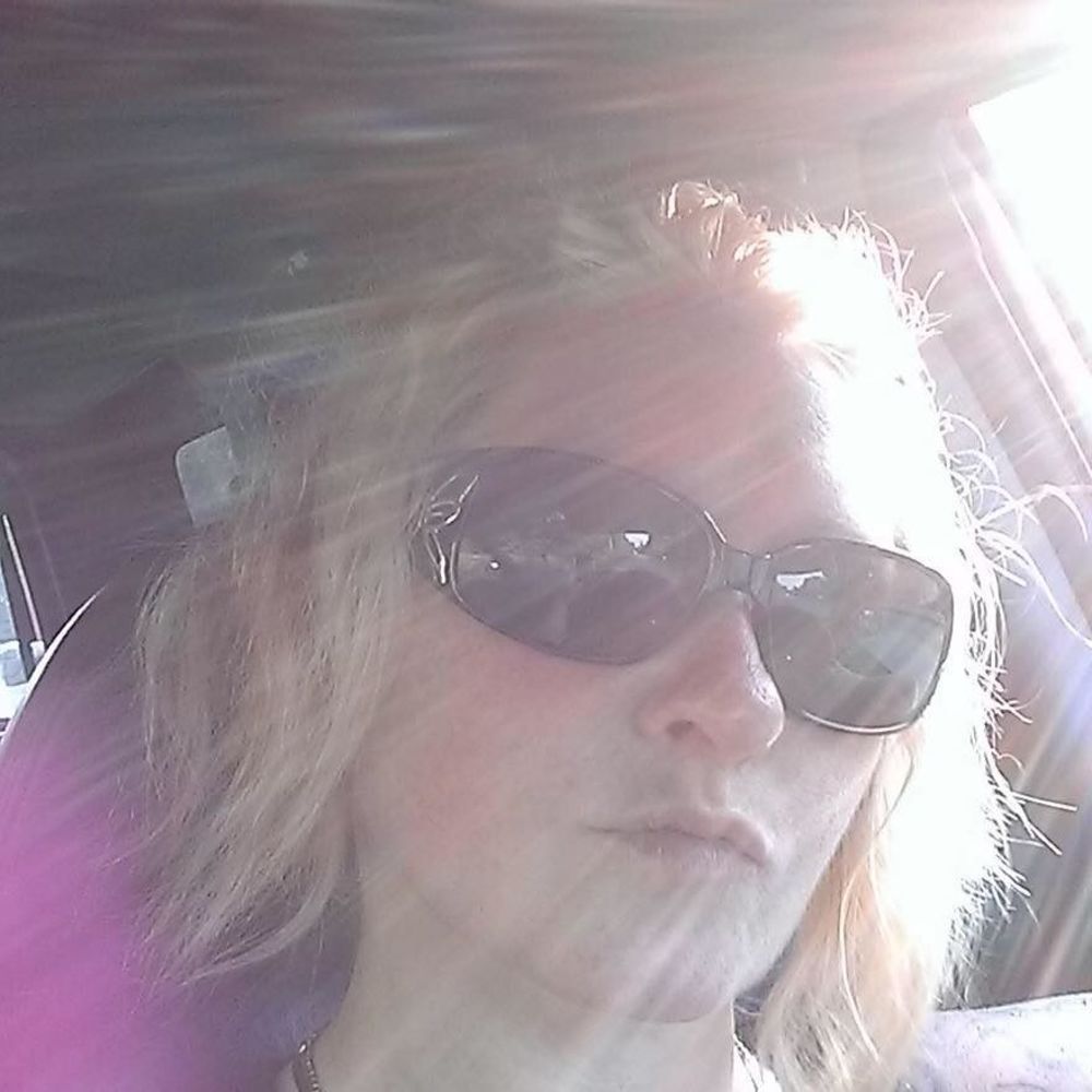 Meet your Posher, Tonya