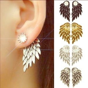 New Earrings (Black)