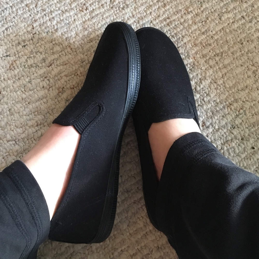 NWOT Black canvas slip ons