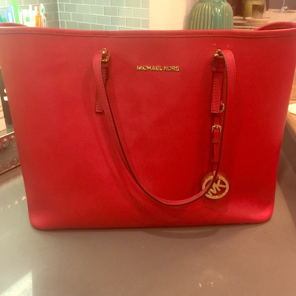 Michael Kors red tote- Large