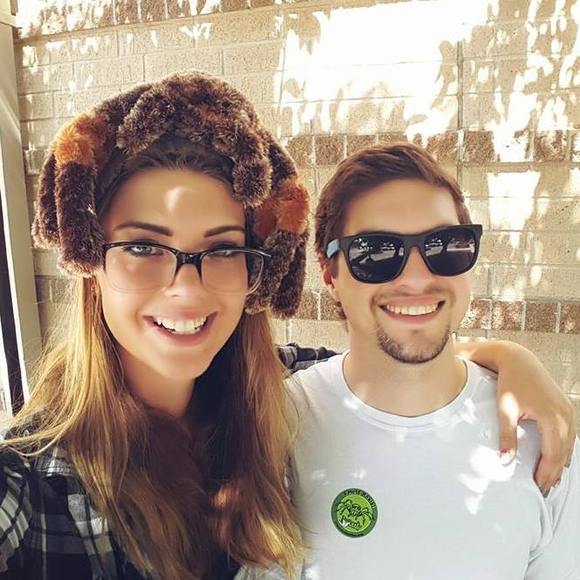 Meet your Posher, Brittani - Picture 1 of 1