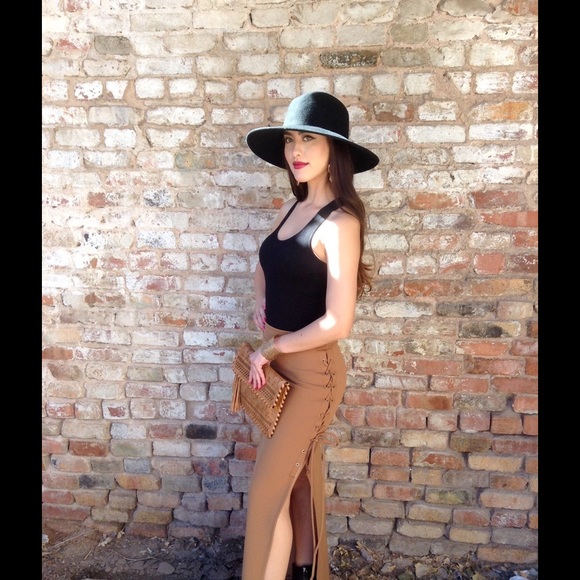 SOLD - Picture 3 of 3