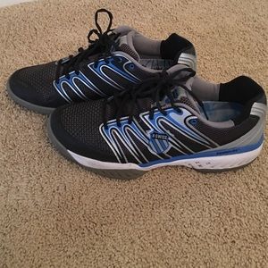 Men K-Swiss tennis shoes in size 12